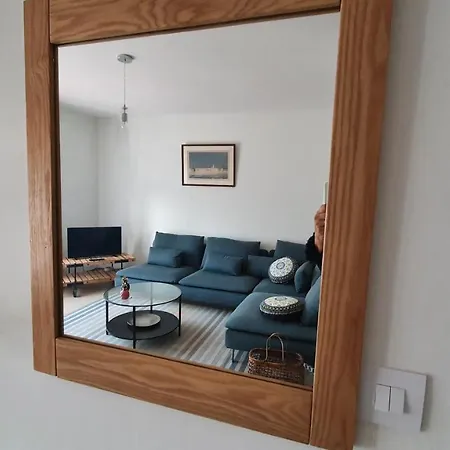 Lovely Romaine Апартаменты *