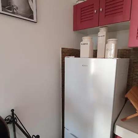Lovely Romaine Apartamento Nimes