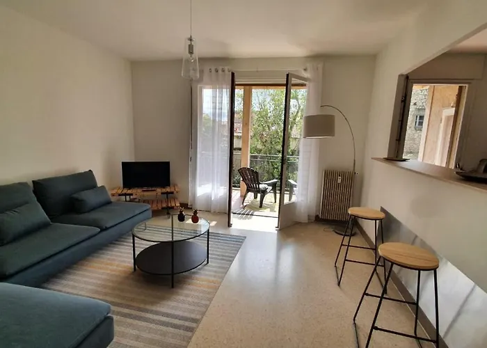 דירה Lovely Romaine *